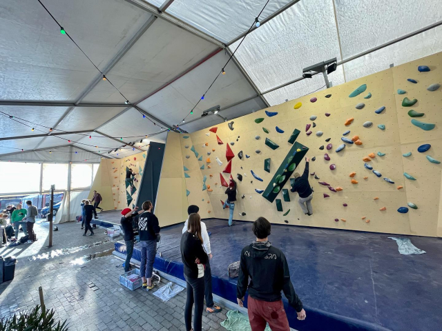 buitenwand kunststof leiden